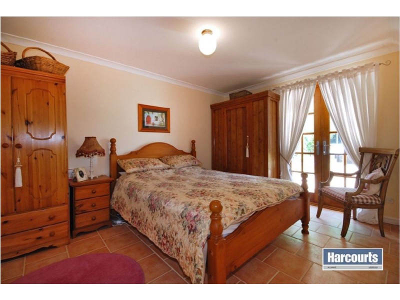 5 Rees Drive, Quinns Rocks WA 6030