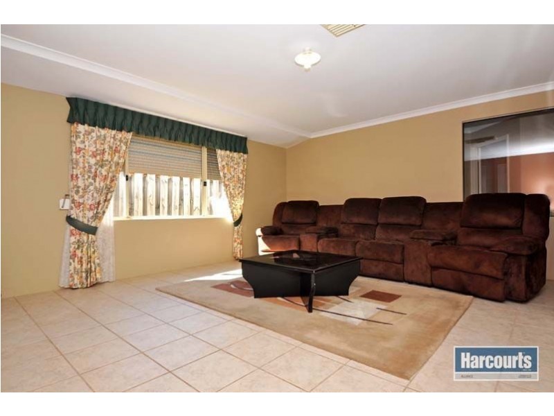 45 Burnett Drive, Clarkson WA 6030