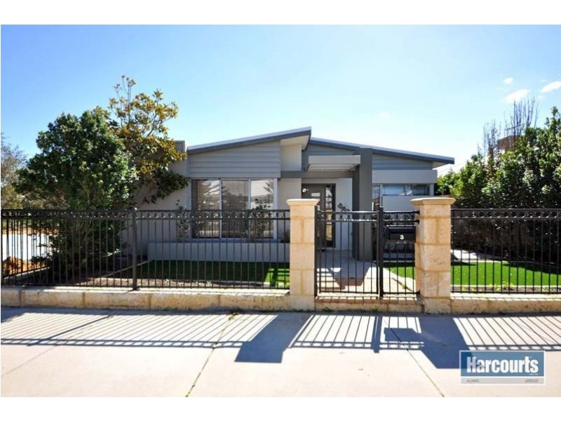 3 Landbeach Boulevard, Butler WA 6036