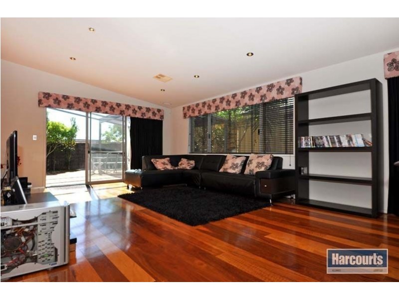 3 Landbeach Boulevard, Butler WA 6036