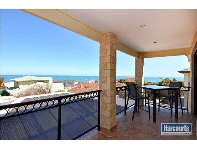 33 Bacchante Circle, Ocean Reef WA 6027