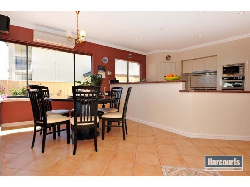 33 Bacchante Circle, Ocean Reef WA 6027