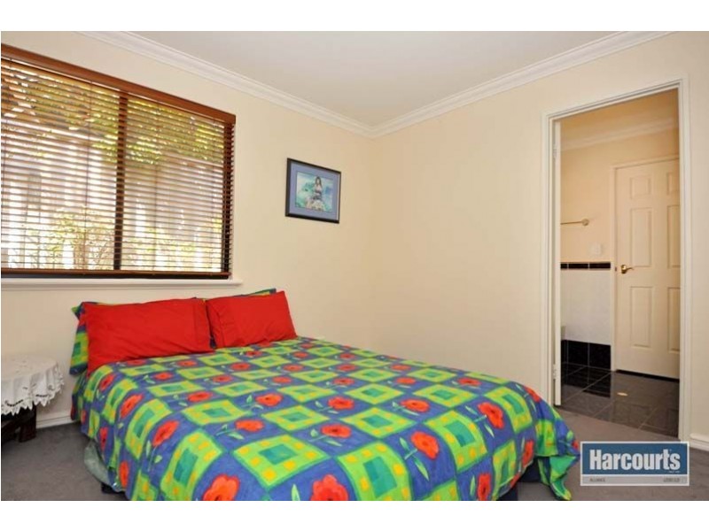 33 Bacchante Circle, Ocean Reef WA 6027