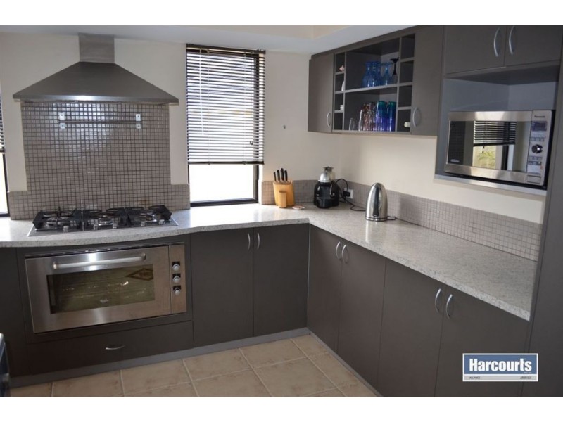 14 Deeside Road, Butler WA 6036