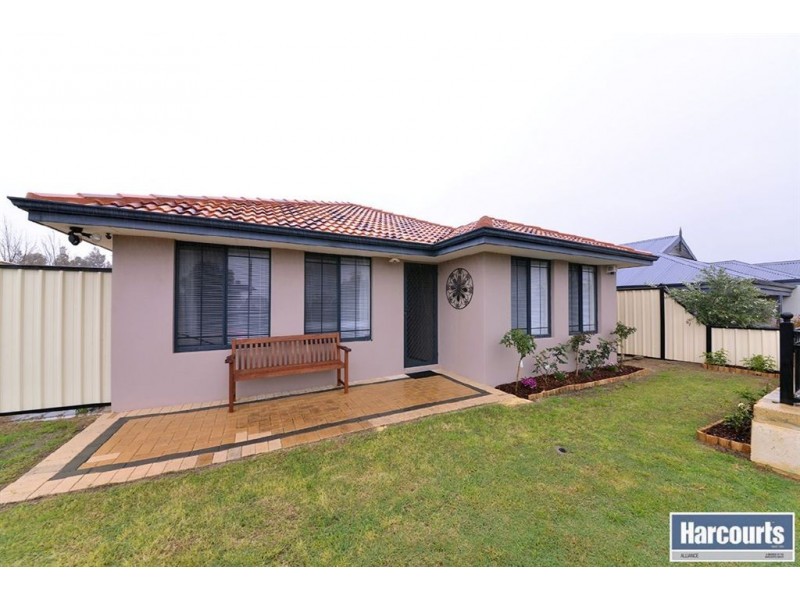 2 Somerly Drive, Clarkson WA 6030