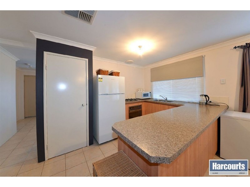 2 Somerly Drive, Clarkson WA 6030