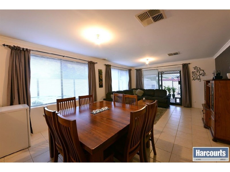 2 Somerly Drive, Clarkson WA 6030