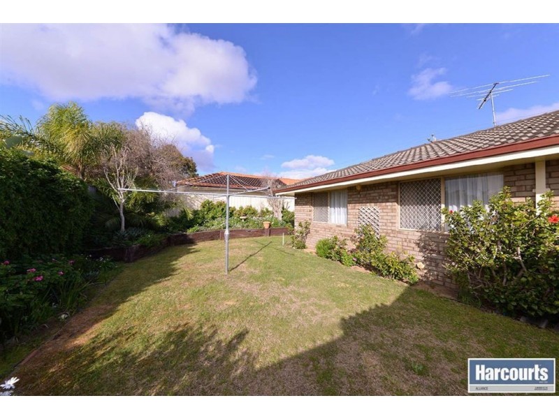 4B Blaxland Way, Padbury WA 6025