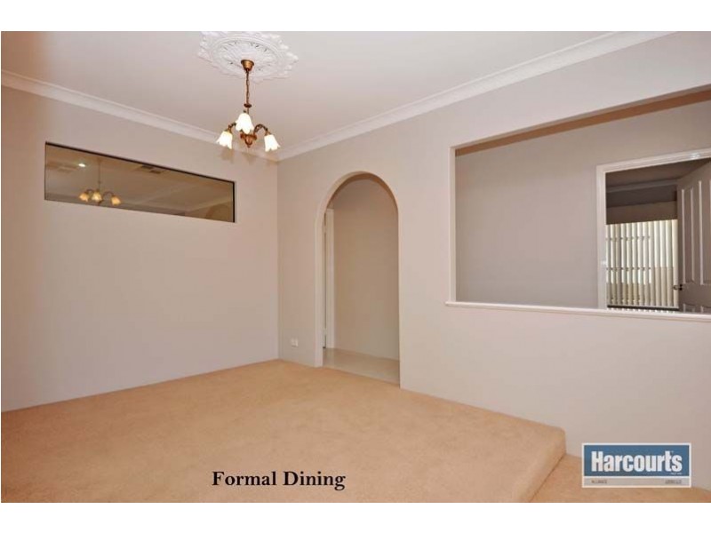 9 Manta Pass, Mindarie WA 6030