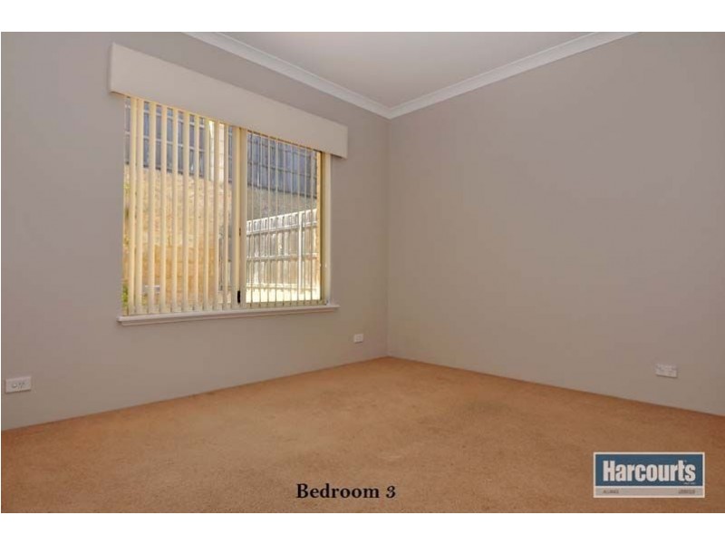 9 Manta Pass, Mindarie WA 6030