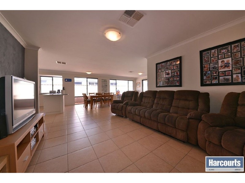 53 San Teodoro Avenue, Sinagra WA 6065