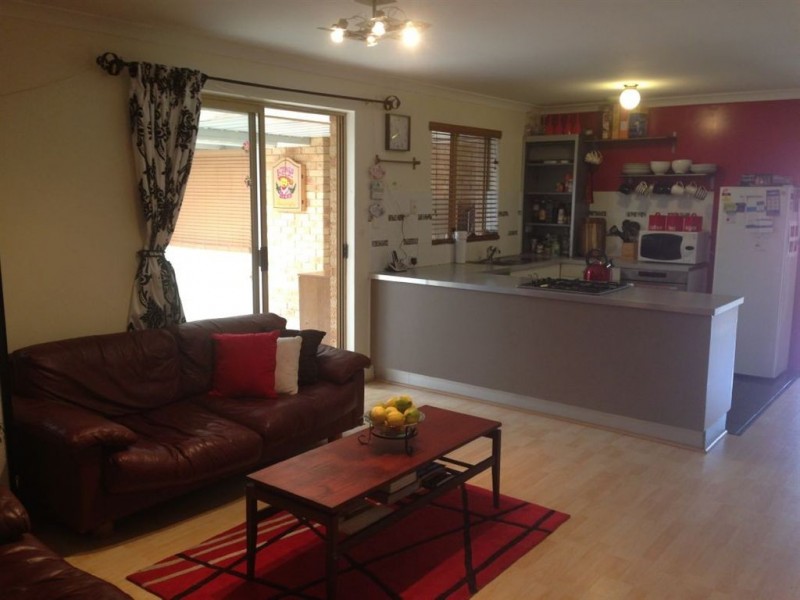 5 Meere Lane, Clarkson WA 6030