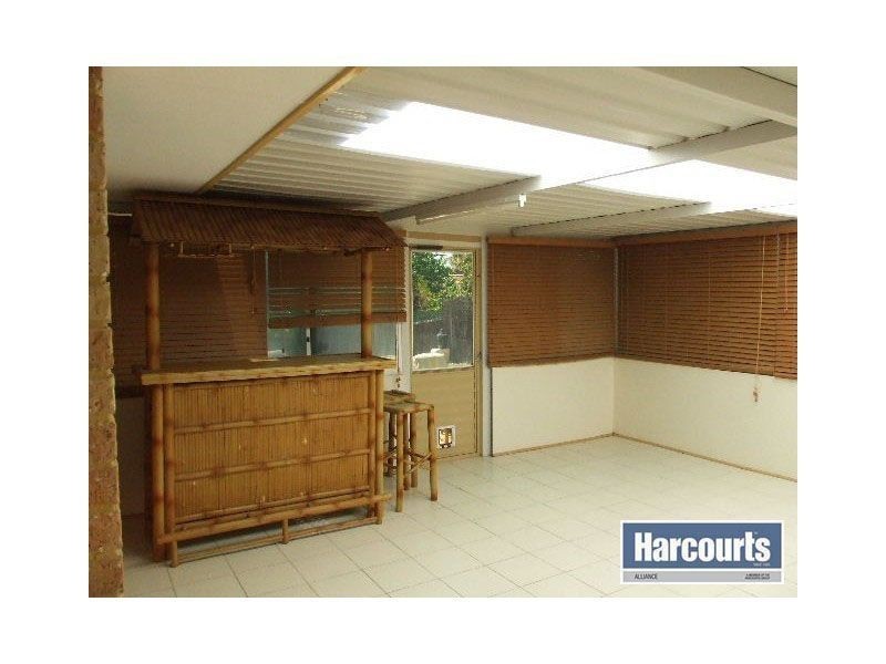 5 Meere Lane, Clarkson WA 6030