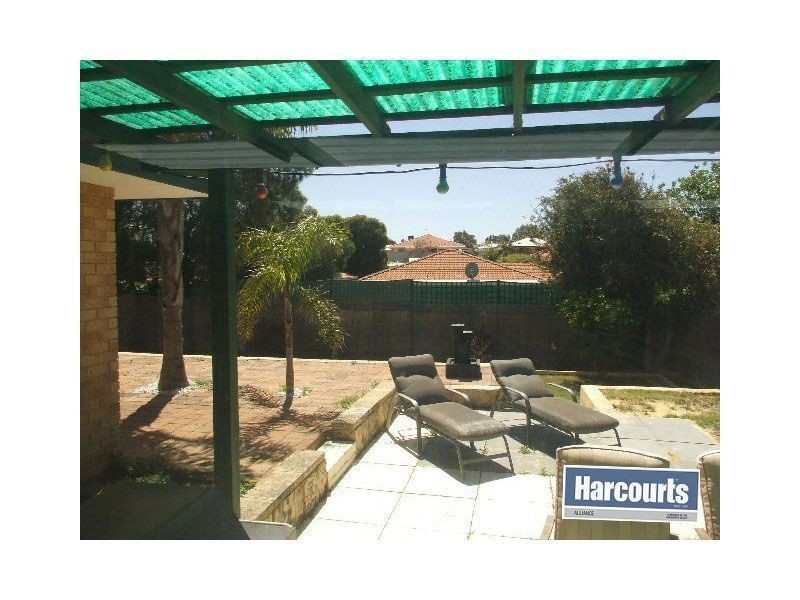 5 Meere Lane, Clarkson WA 6030