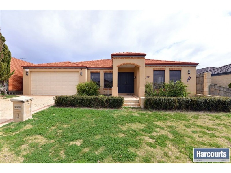 7 Basle Way, Mindarie WA 6030