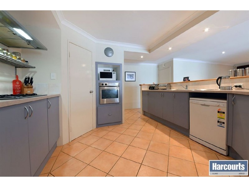 7 Basle Way, Mindarie WA 6030