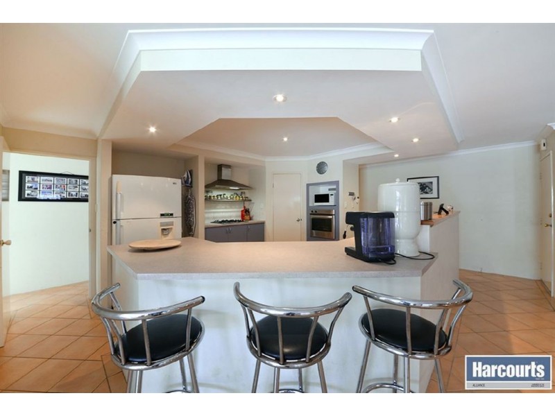 7 Basle Way, Mindarie WA 6030