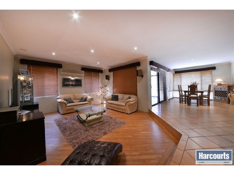 7 Basle Way, Mindarie WA 6030