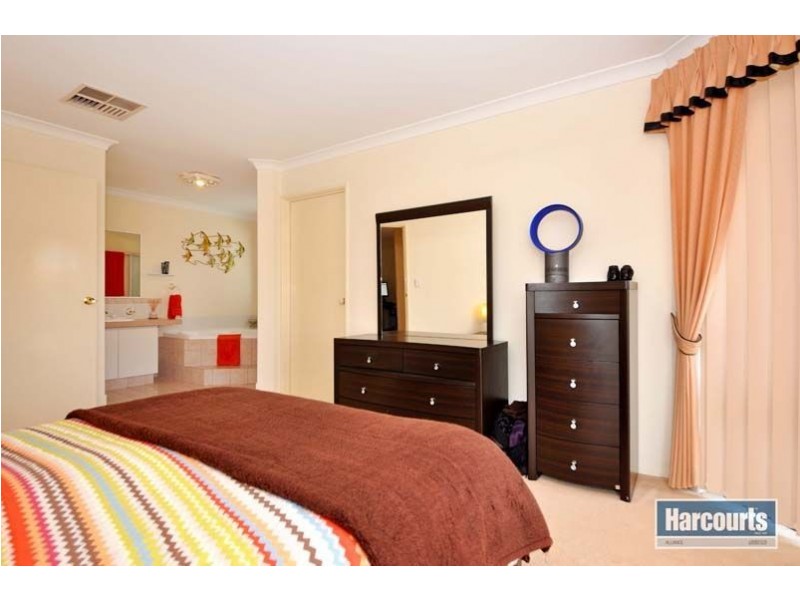 12 Faro Way, Mindarie WA 6030