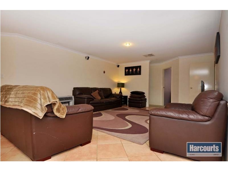 12 Faro Way, Mindarie WA 6030