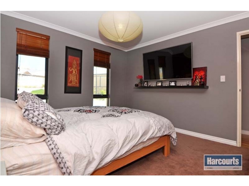 19 Melbourne Loop, Clarkson WA 6030