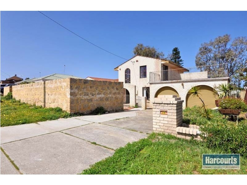 36 Dame Pattie Drive, Two Rocks WA 6037