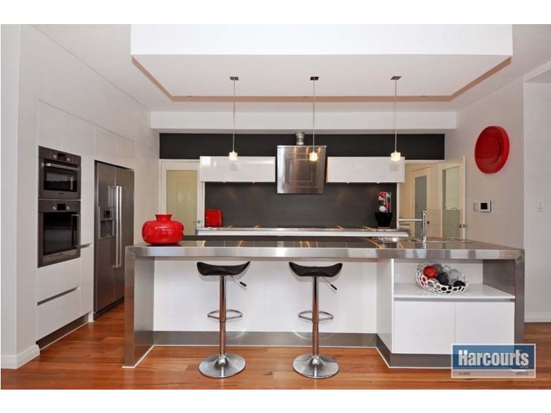 23 Swansea Promenade, Mindarie WA 6030