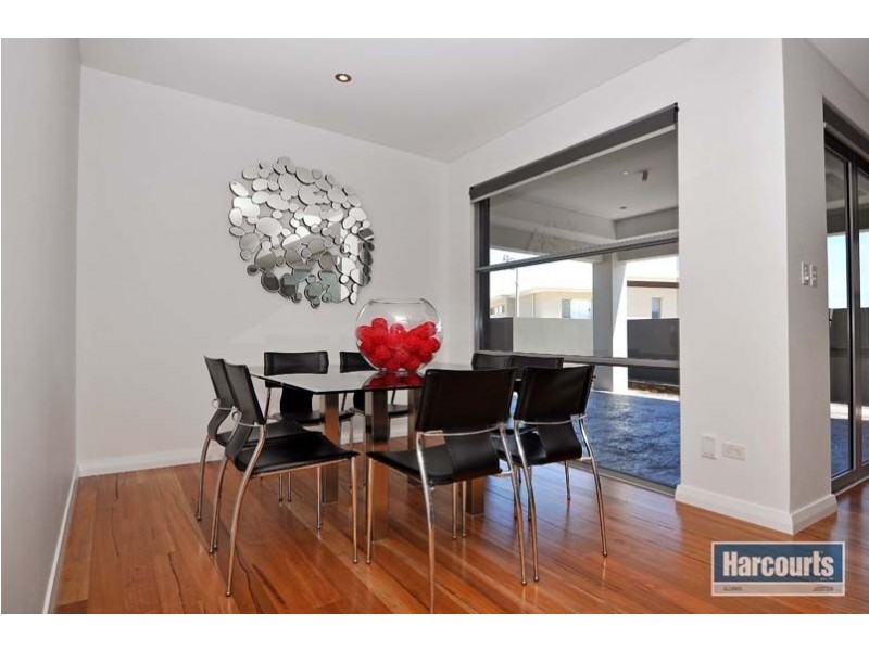 23 Swansea Promenade, Mindarie WA 6030