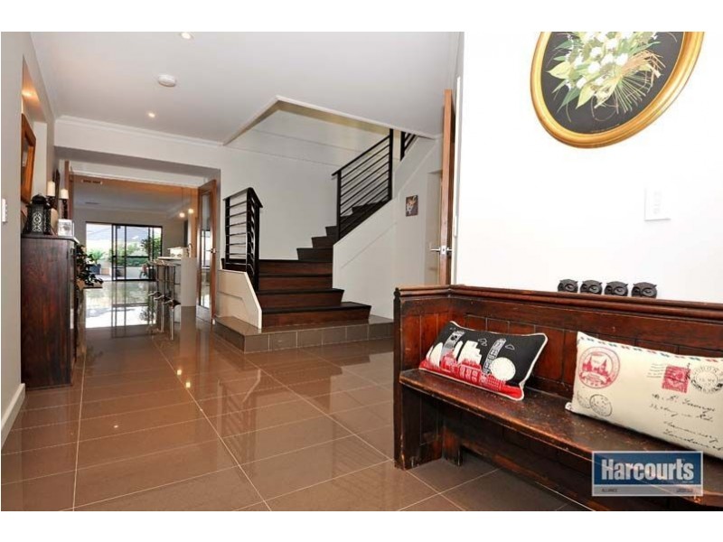 8 Moonraker Road, Jindalee WA 6036
