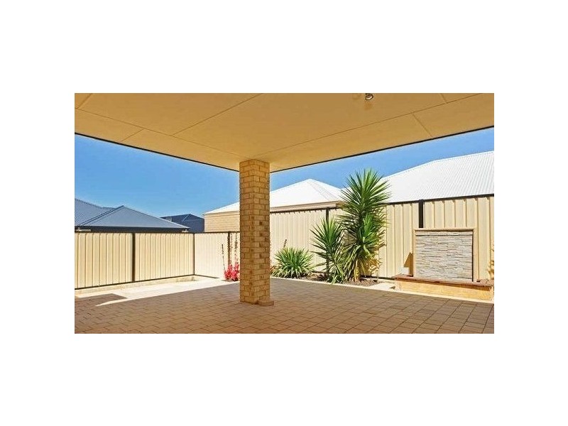 9 Las ramblas, Clarkson WA 6030