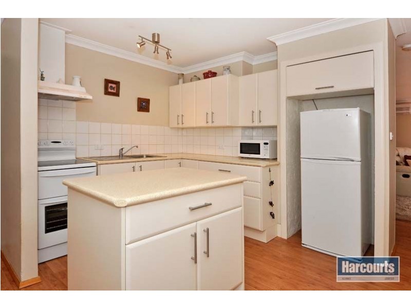 24B Fleet Way, Beldon WA 6027