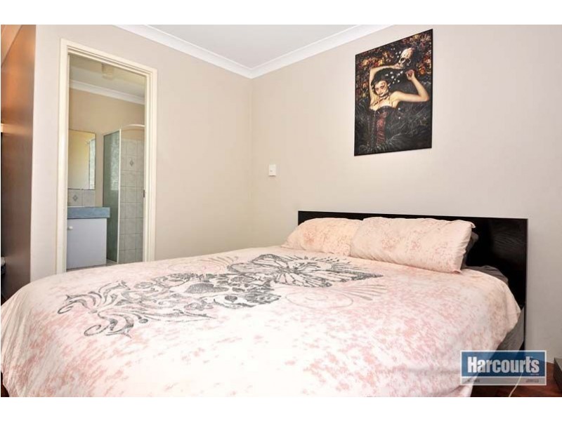 78 St Barnabas Boulevard, Quinns Rocks WA 6030