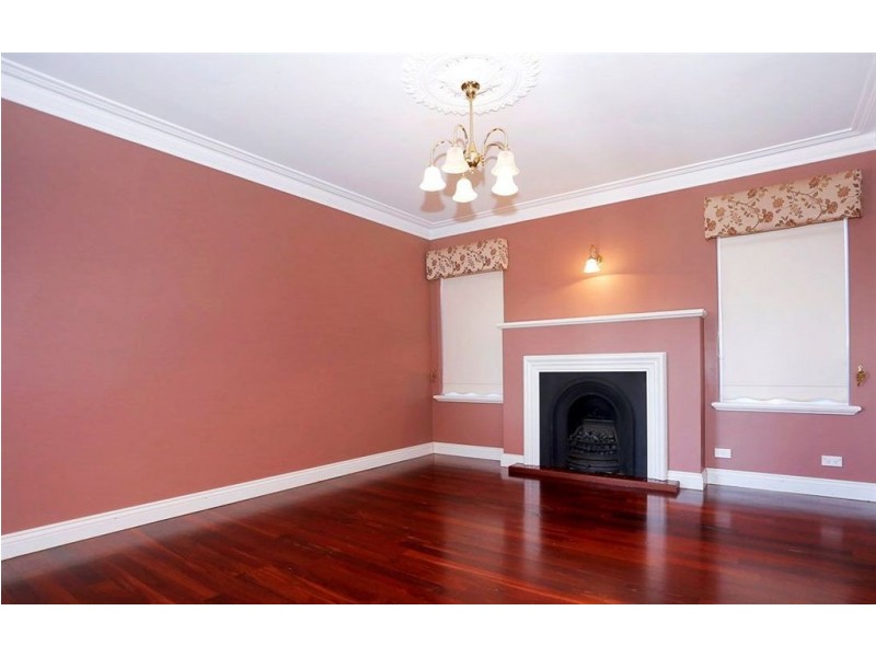 8 Gateshead Loop, Mindarie WA 6030