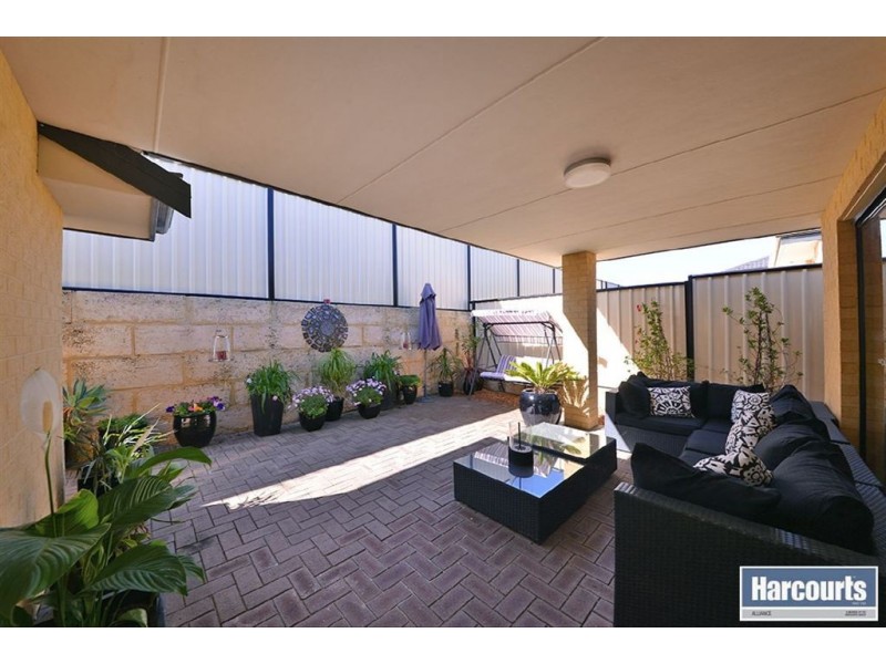 19 Hacienda Drive, Clarkson WA 6030