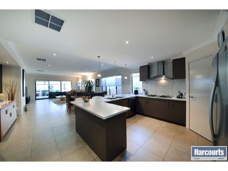 19 Hacienda Drive, Clarkson WA 6030