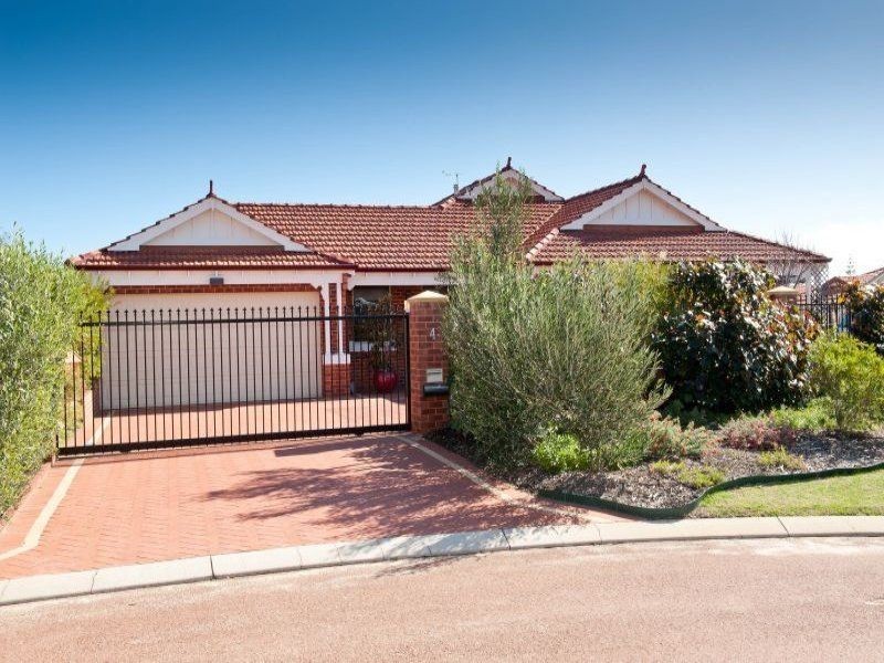 4 Tilbury Mews, Quinns Rocks WA 6030