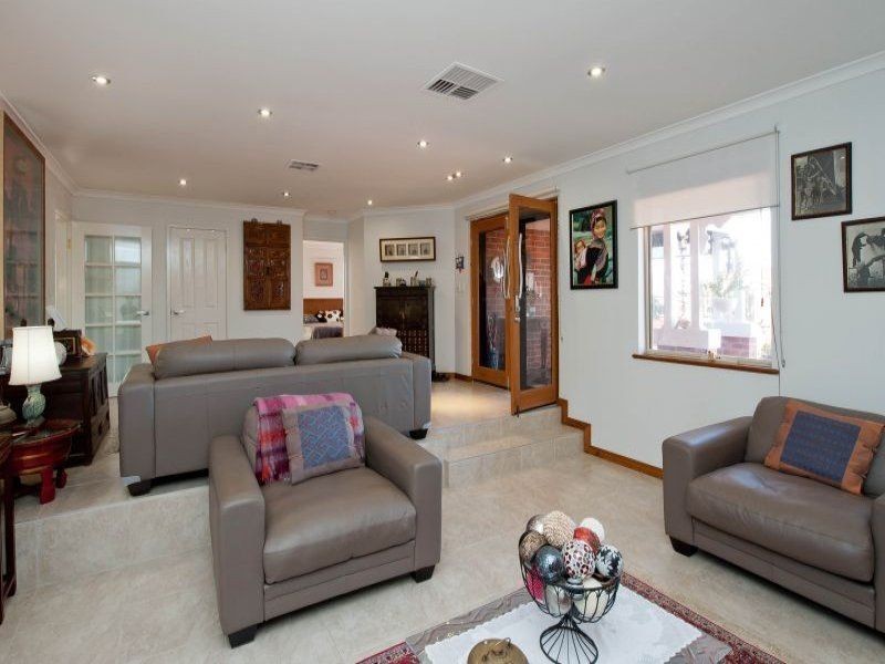 4 Tilbury Mews, Quinns Rocks WA 6030