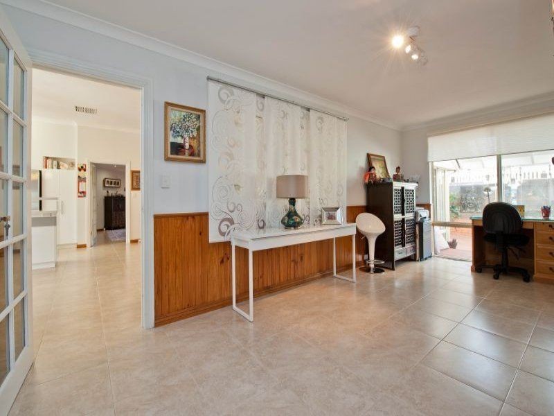4 Tilbury Mews, Quinns Rocks WA 6030