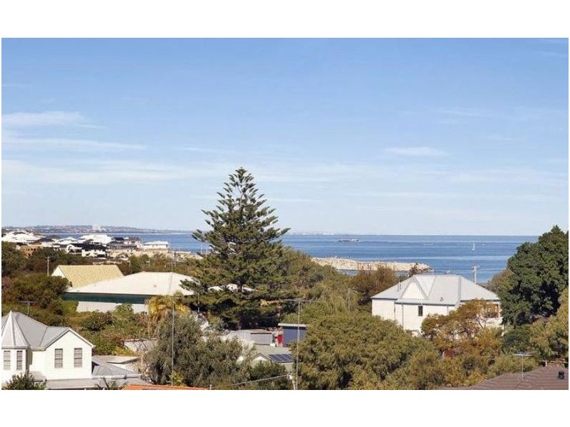 88 Mindarie Drive, Quinns Rocks WA 6030