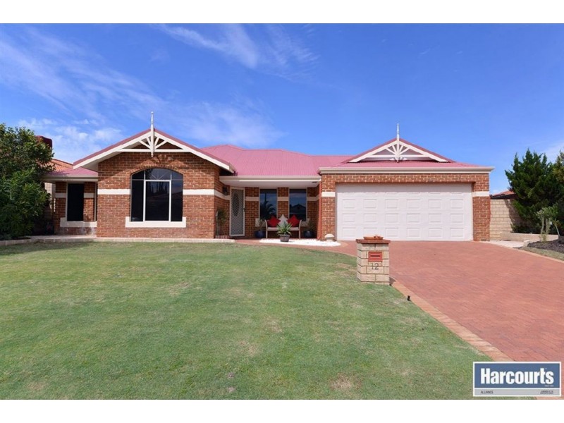 12 Whitecliffe Square, Iluka WA 6028