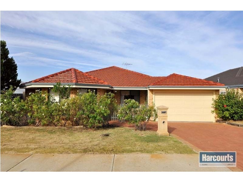 5 Lithgow Drive, Clarkson WA 6030