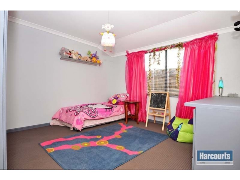 5 Lithgow Drive, Clarkson WA 6030