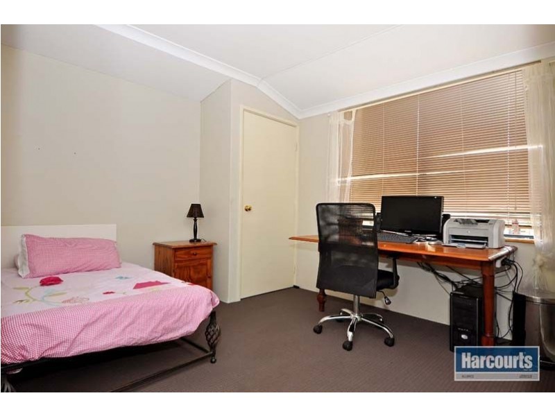 5 Lithgow Drive, Clarkson WA 6030