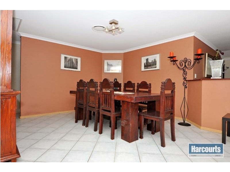 5 Lithgow Drive, Clarkson WA 6030