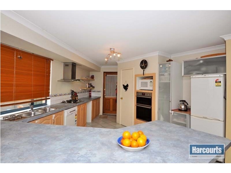 5 Lithgow Drive, Clarkson WA 6030