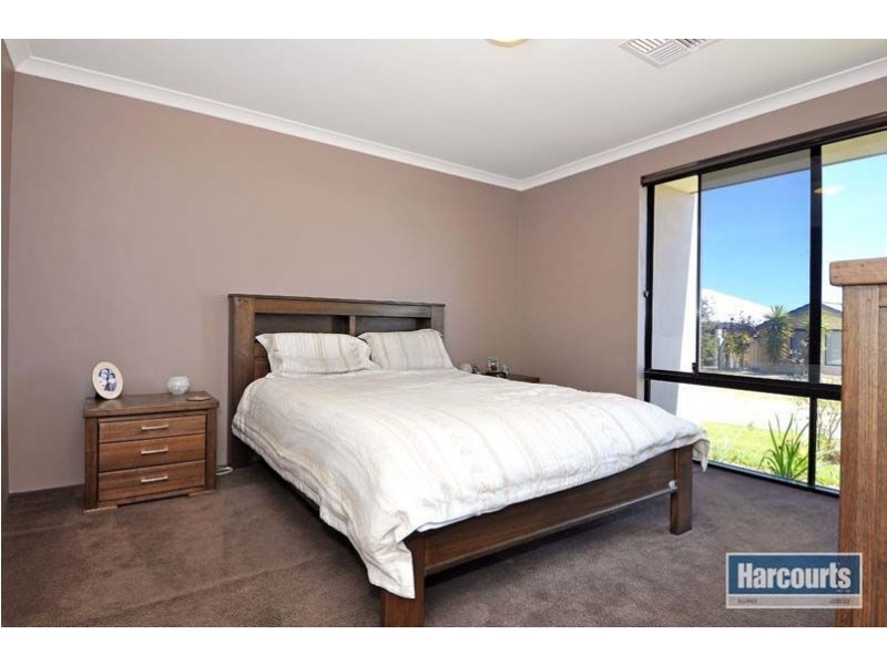 143 Liberty Drive, Clarkson WA 6030