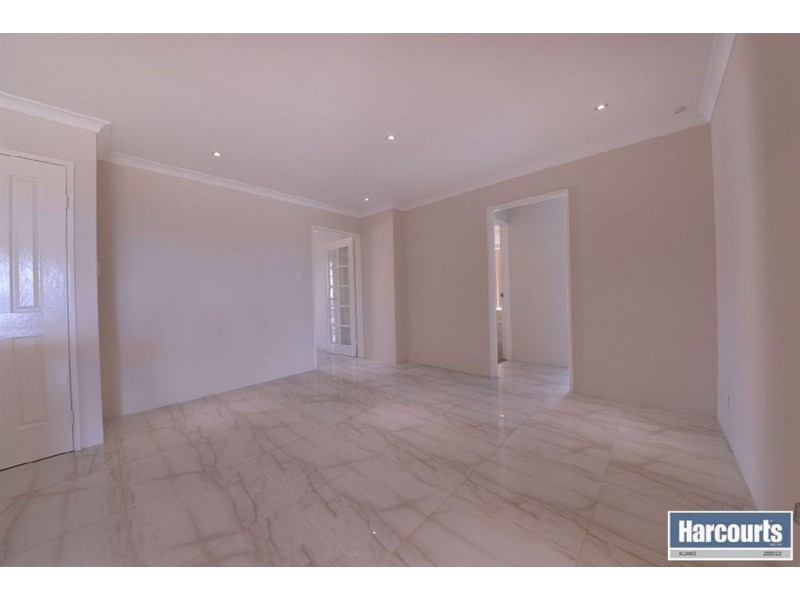 B/51 Hyland Cresent, Clarkson WA 6030