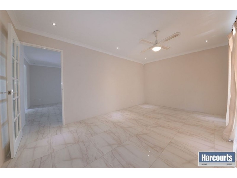 B/51 Hyland Cresent, Clarkson WA 6030