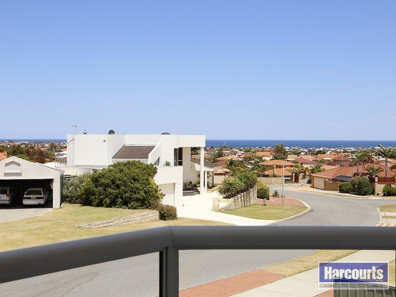 23 Meadowbrook Promenade, Currambine WA 6028