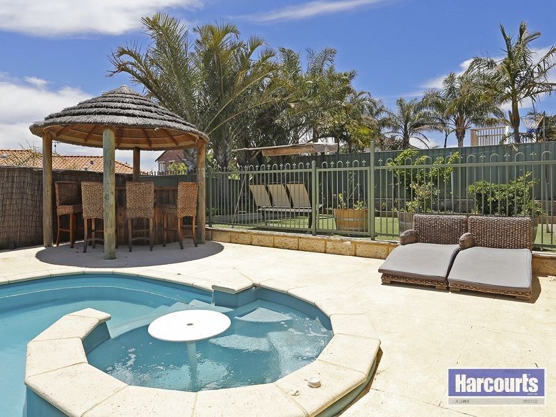 23 Meadowbrook Promenade, Currambine WA 6028